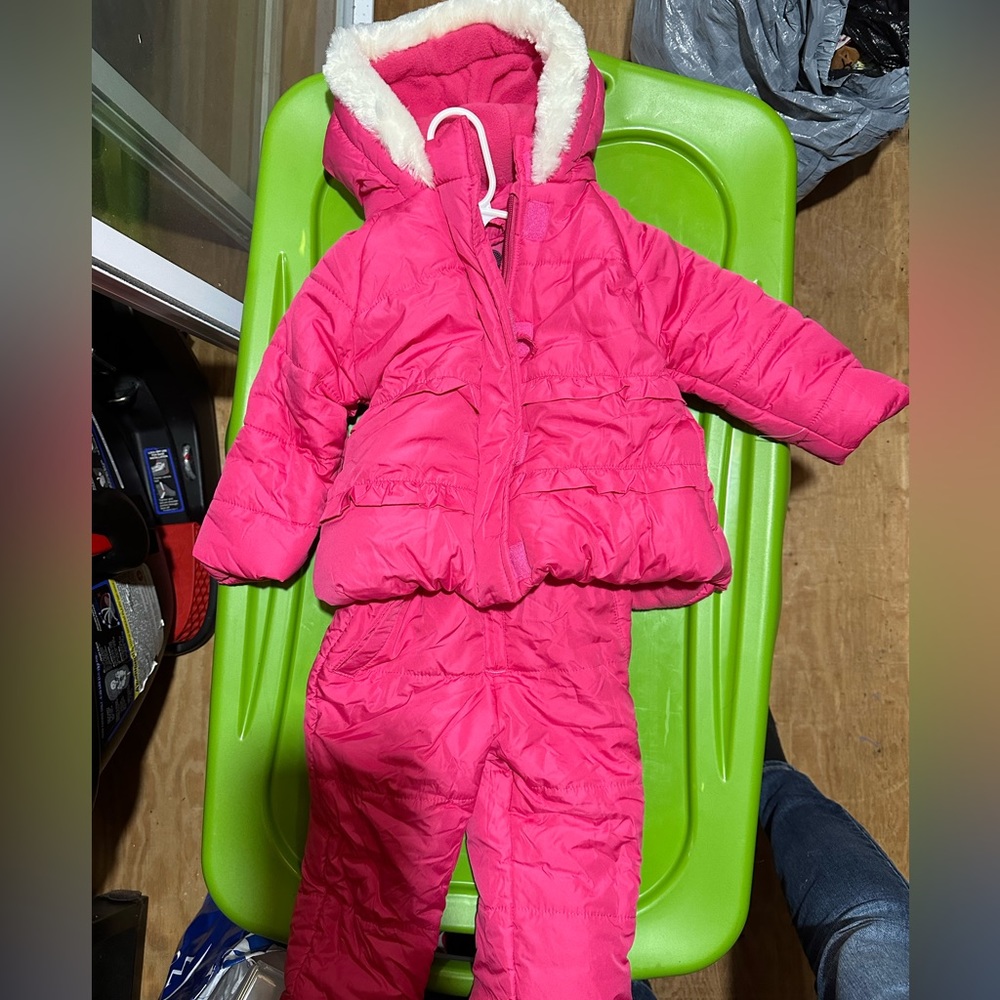 Snow suit